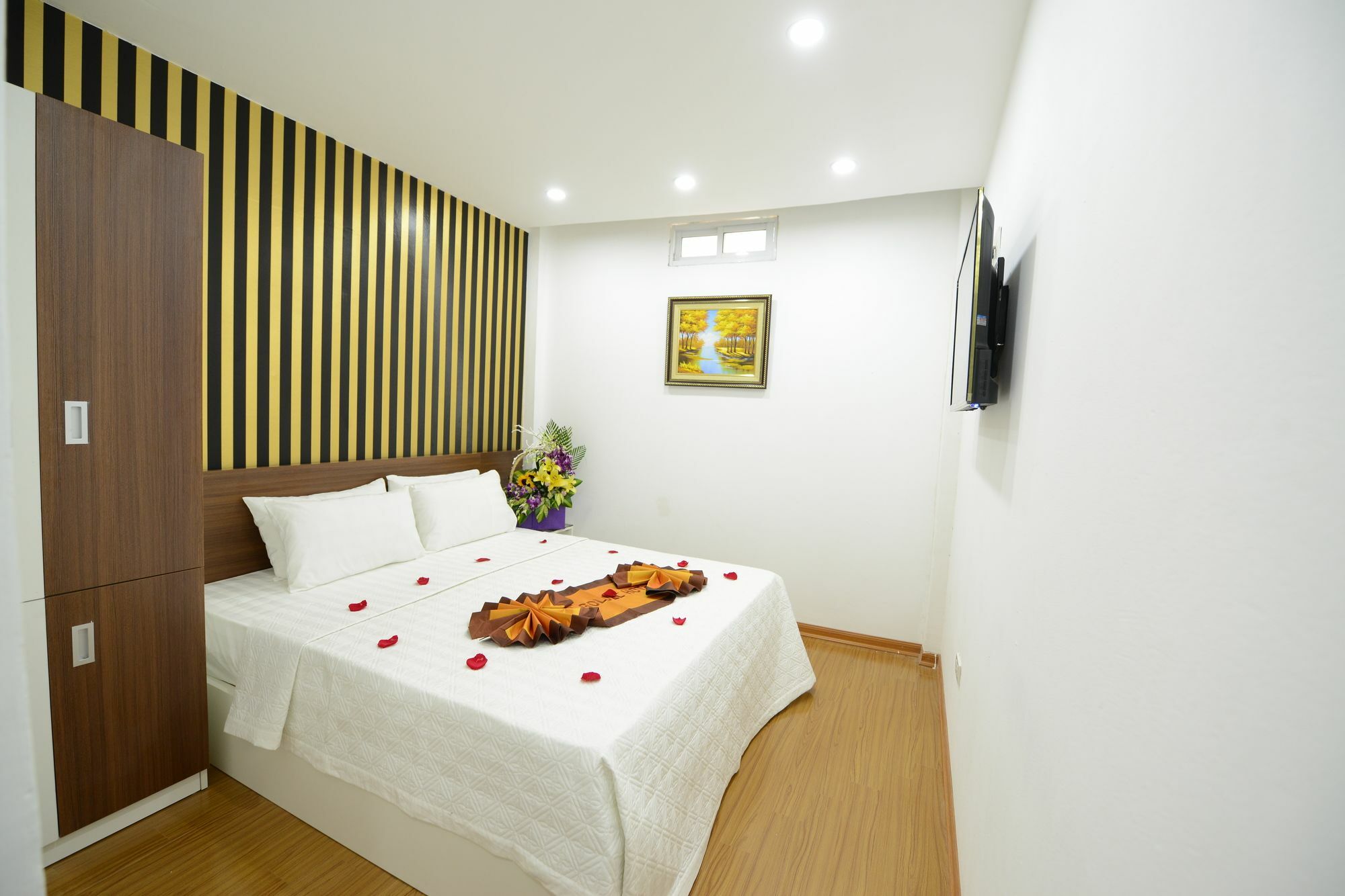 Hostel Golden *